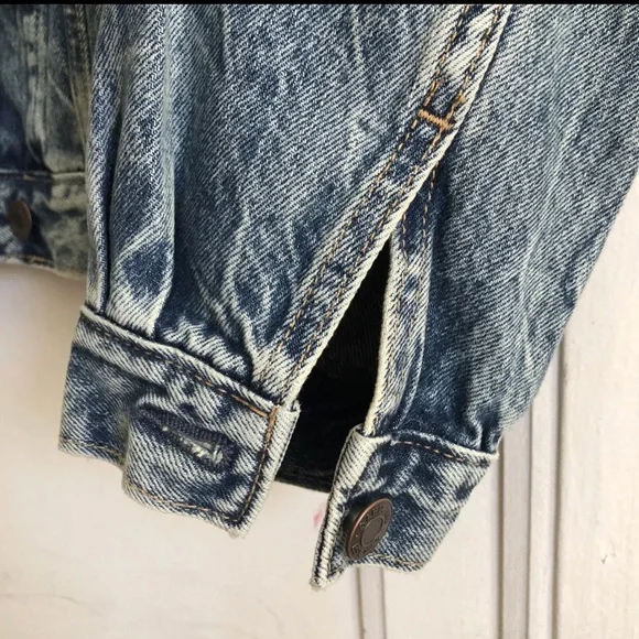 NWT Gap Teens Medium Washed Oversized Denim Jacket Size Large 10.